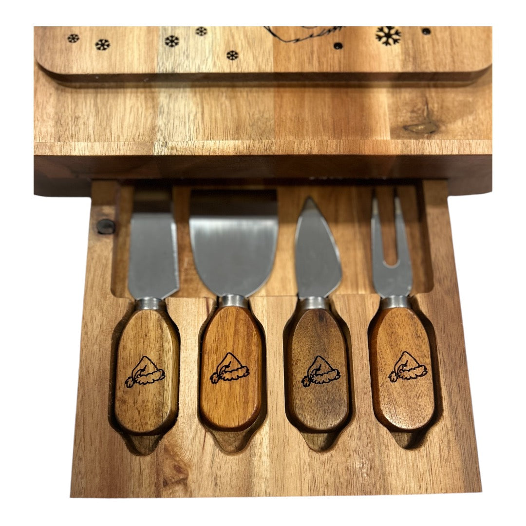 Grinch Please Charcuterie Gift Set