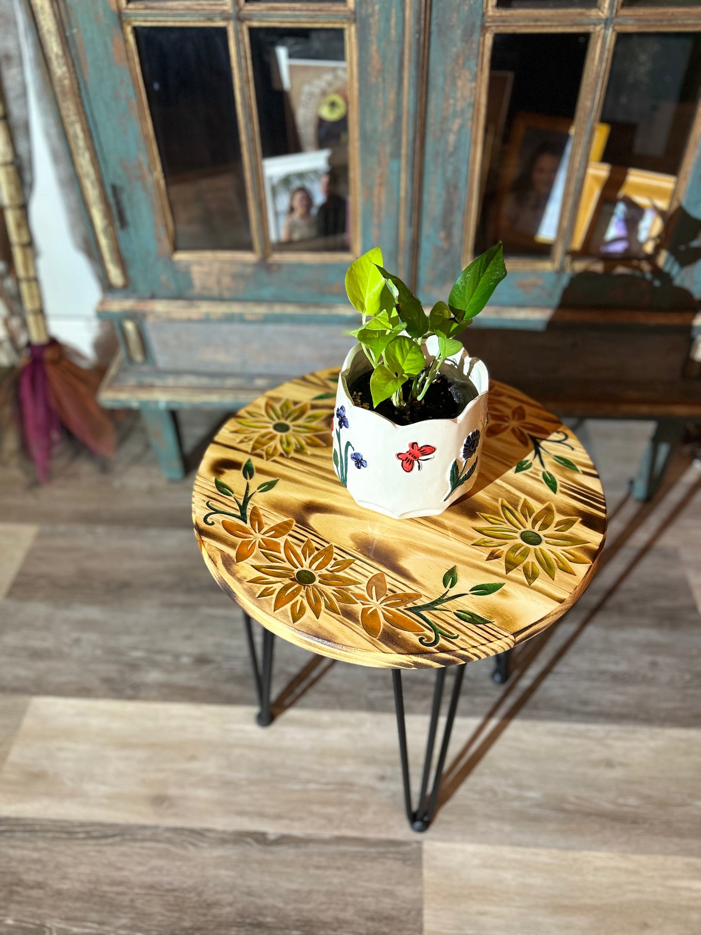 Wood Plant Table Engraved Flowers